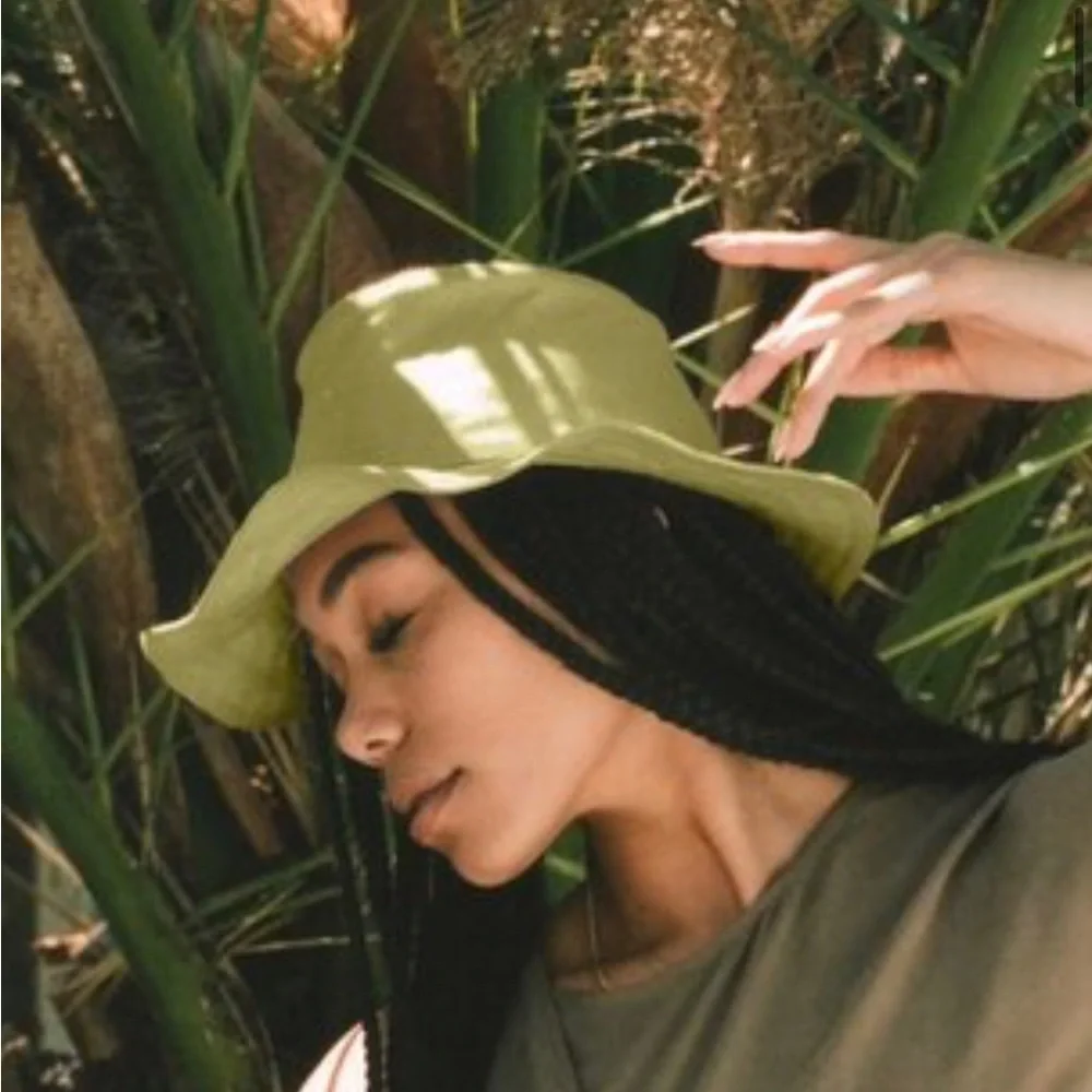 SelvaNegra Green Bucket Hat - Picture 2 of 2